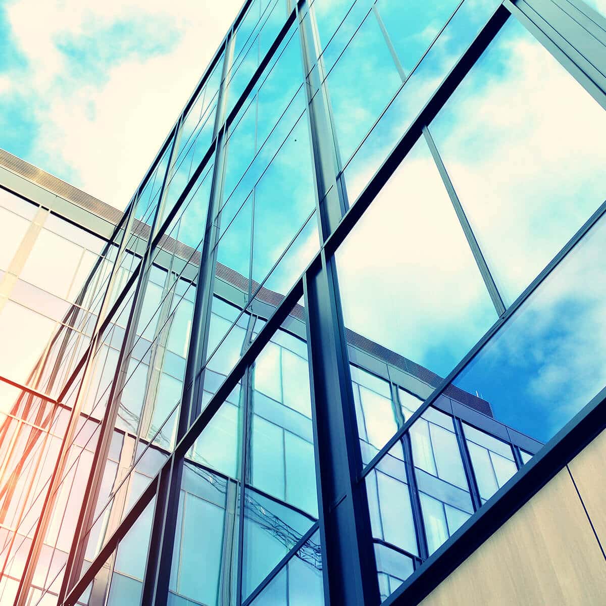 home-banner-hero-triangles_0001_2